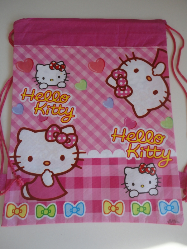 Hello Kitty rugzakje strikjes