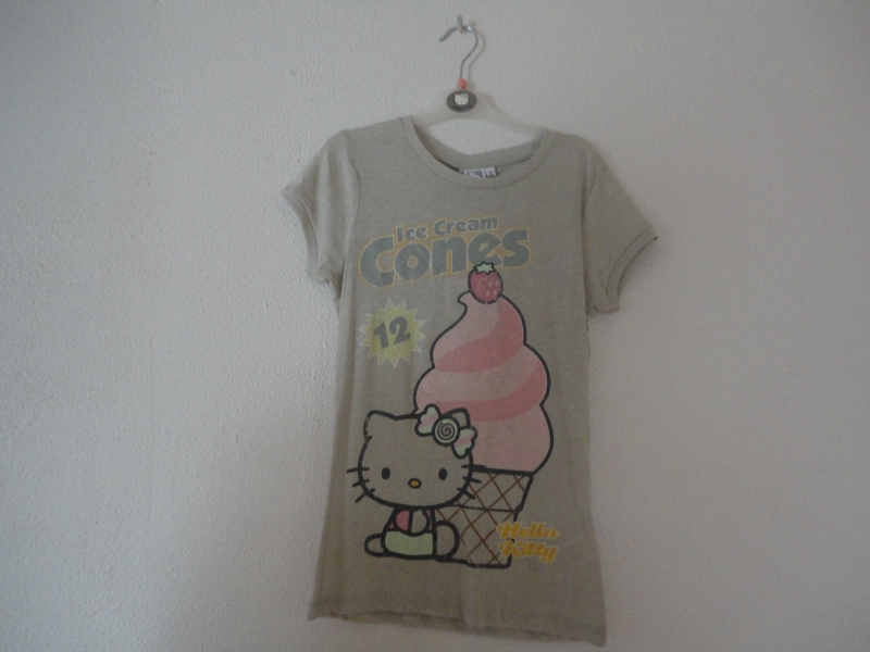 Hello Kitty Shirt Ice Cone Big